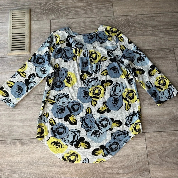 Ann Taylor  Loft Floral Pure Linen Knitted Top - Picture 14 of 16